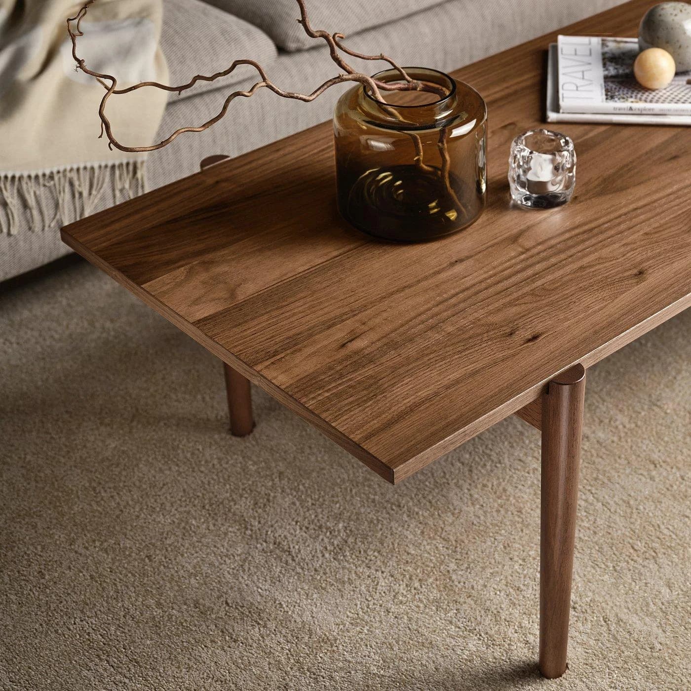 IKEA UGGLERUM Couchtisch Nussbaumton Mid-Century Design
