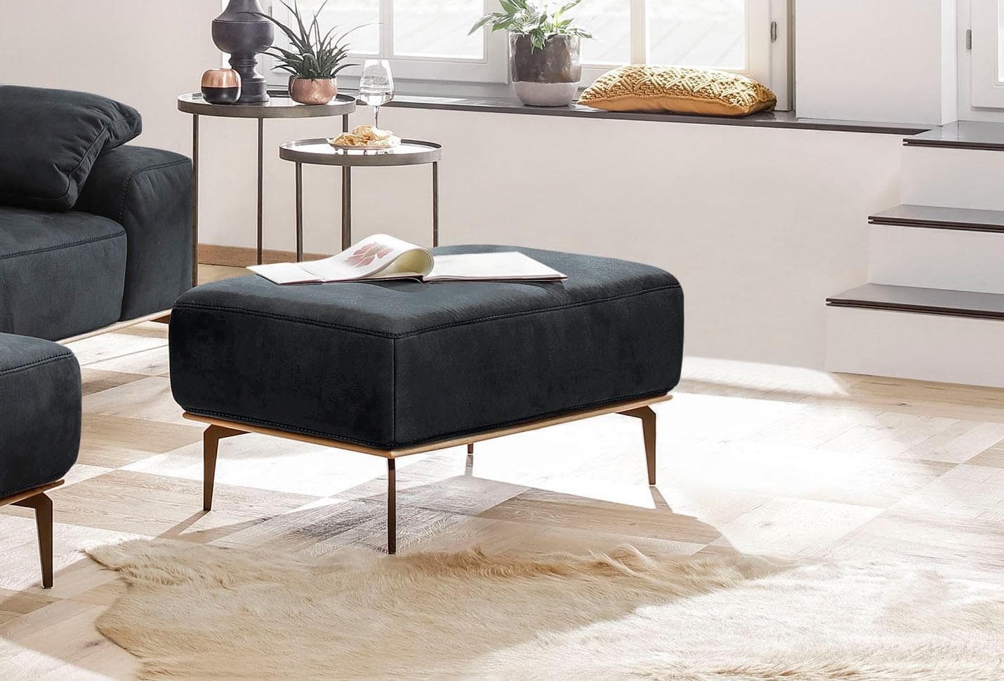 W.SCHILLIG Polsterhocker run Leder Schwarz Bronze