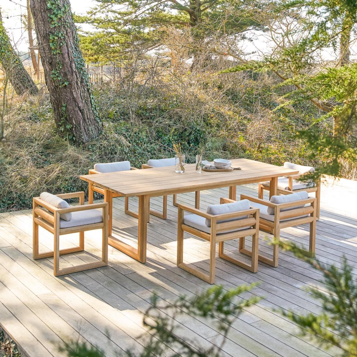 Tikamoon Gartenmöbel-Set Noah Teakholz 6 Stühle mit Kissen