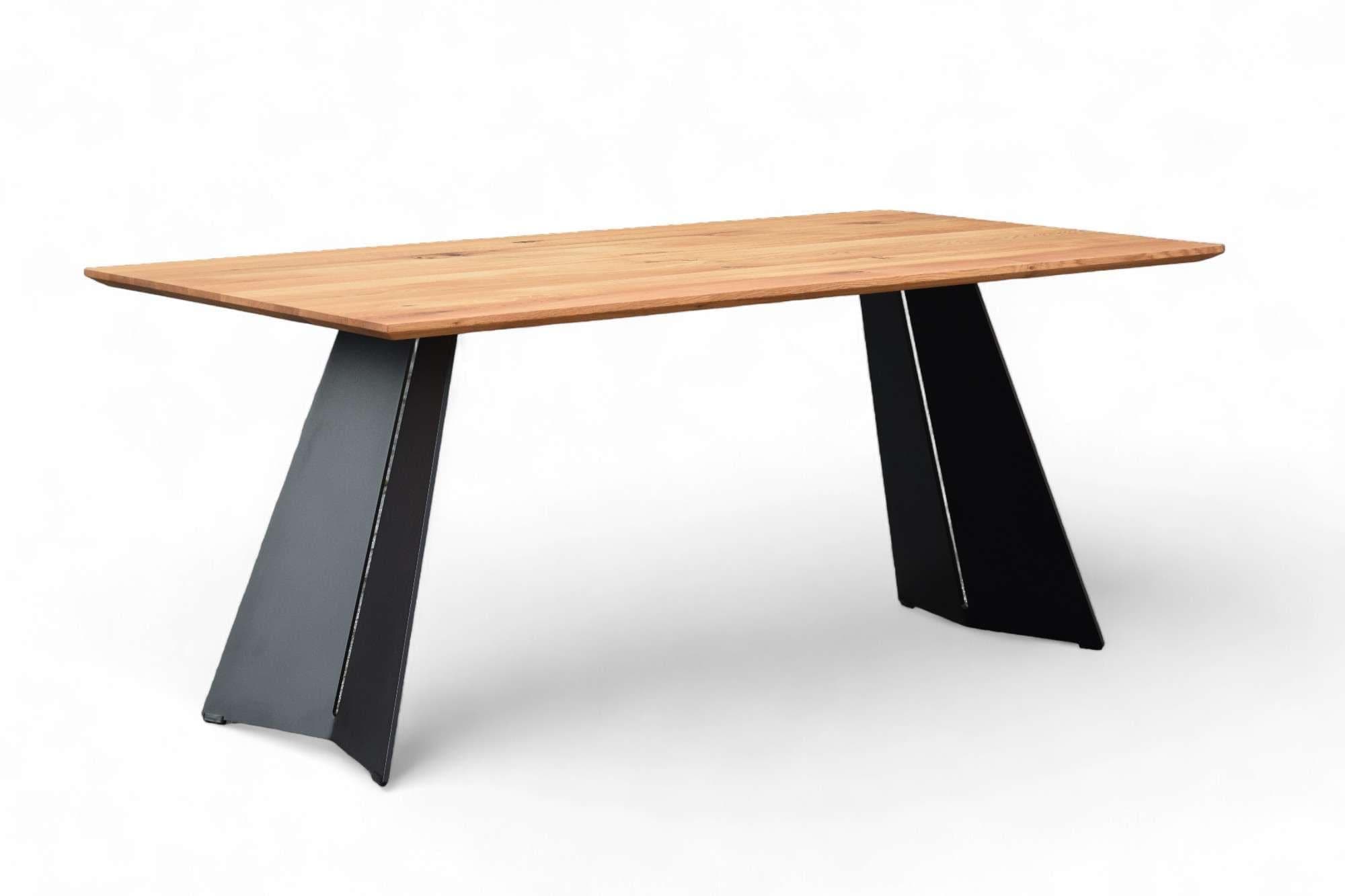 Esstisch OTTO HOME Winteregg Wildeiche Metallgestell Schweizer Kante