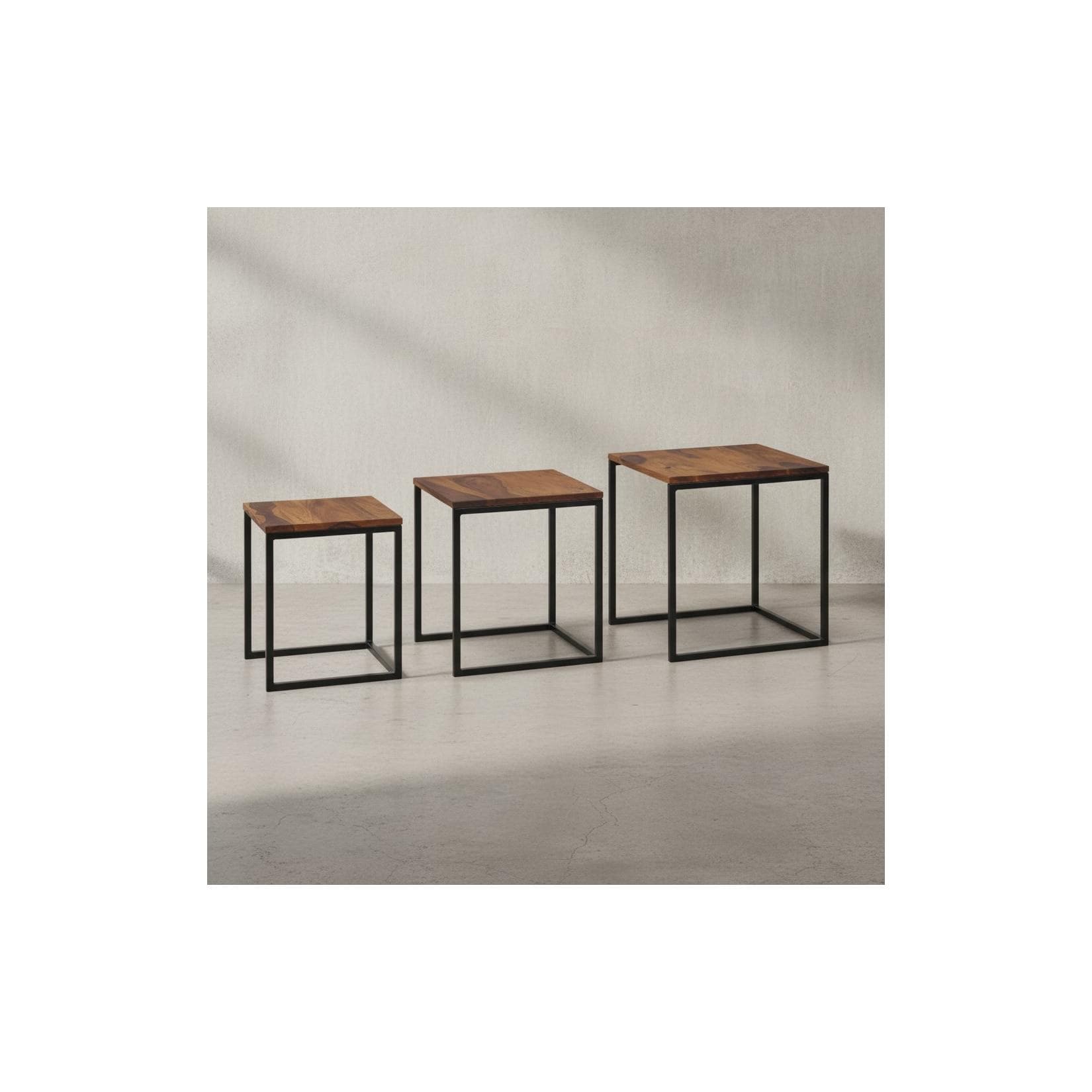KADIMA DESIGN Beistelltisch-Set aus Sheesham Massivholz und Metall, 3 Größen